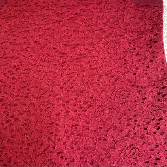 Hollister Maroon Lace Halter Tank Top with Sheer Back - Picture 6 of 8